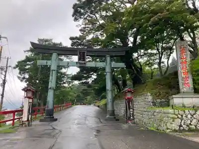 日光二荒山神社中宮祠の鳥居