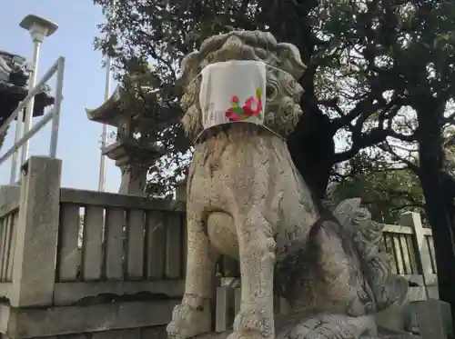 岡山神社の狛犬