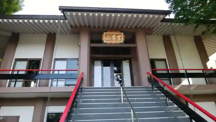 宝蔵院の本殿・本堂