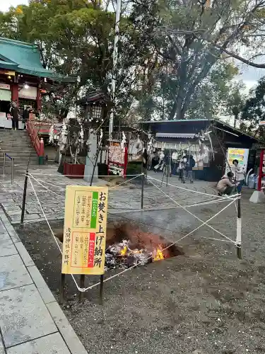 多摩川浅間神社の{uncategorized: "未分類", other: "その他", undefined: "問題あり", building: "その他建物", grave: "お墓", sacred_gate: "鳥居", guardian: "狛犬", statue: "像", buddha: "仏像", history: "歴史", nature: "自然", garden: "庭園", animal: "動物", pagoda: "塔", temizu: "手水舎", mountain_gate: "山門・神門", sanctuary: "本殿・本堂", subordinate: "末社・摂社", art: "芸術", scenery: "景色", jizo: "地蔵", ema: "絵馬", goshuin: "御朱印", omikuji: "おみくじ", items: "授与品その他", amulet: "お守り", goshuincho: "御朱印帳", eats: "食事", festival: "お祭り", votive_dance: "神楽", shichigosan: "七五三参", wedding: "結婚式", experience: "体験その他", initially: "初詣", around: "周辺", anti_infection: "感染症対策"}