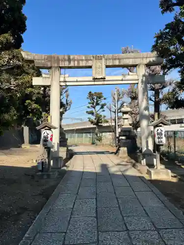 赤羽八幡神社の{uncategorized: "未分類", other: "その他", undefined: "問題あり", building: "その他建物", grave: "お墓", sacred_gate: "鳥居", guardian: "狛犬", statue: "像", buddha: "仏像", history: "歴史", nature: "自然", garden: "庭園", animal: "動物", pagoda: "塔", temizu: "手水舎", mountain_gate: "山門・神門", sanctuary: "本殿・本堂", subordinate: "末社・摂社", art: "芸術", scenery: "景色", jizo: "地蔵", ema: "絵馬", goshuin: "御朱印", omikuji: "おみくじ", items: "授与品その他", amulet: "お守り", goshuincho: "御朱印帳", eats: "食事", festival: "お祭り", votive_dance: "神楽", shichigosan: "七五三参", wedding: "結婚式", experience: "体験その他", initially: "初詣", around: "周辺", anti_infection: "感染症対策"}