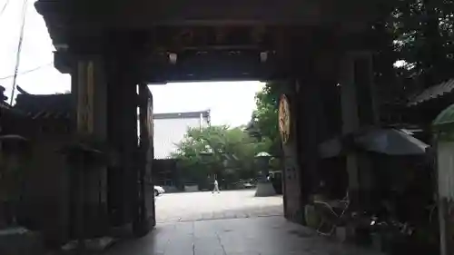 萬行寺の建物その他