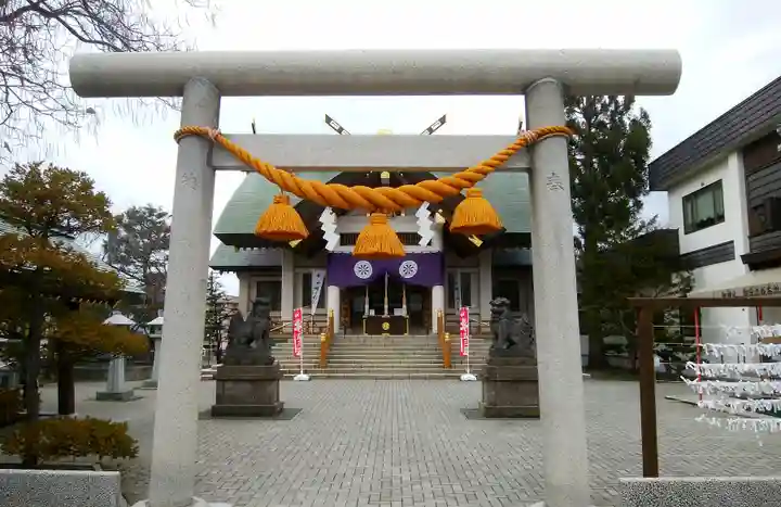 烈々布神社の鳥居