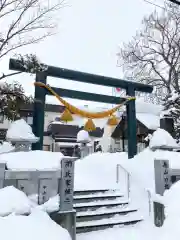 烈々布神社の鳥居