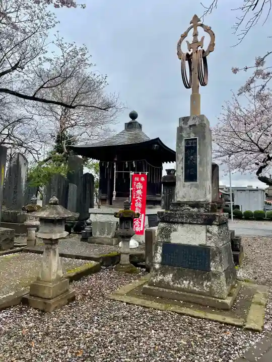 千葉寺の{uncategorized: "未分類", other: "その他", undefined: "問題あり", building: "その他建物", grave: "お墓", sacred_gate: "鳥居", guardian: "狛犬", statue: "像", buddha: "仏像", history: "歴史", nature: "自然", garden: "庭園", animal: "動物", pagoda: "塔", temizu: "手水舎", mountain_gate: "山門・神門", sanctuary: "本殿・本堂", subordinate: "末社・摂社", art: "芸術", scenery: "景色", jizo: "地蔵", ema: "絵馬", goshuin: "御朱印", omikuji: "おみくじ", items: "授与品その他", amulet: "お守り", goshuincho: "御朱印帳", eats: "食事", festival: "お祭り", votive_dance: "神楽", shichigosan: "七五三参", wedding: "結婚式", experience: "体験その他", initially: "初詣", around: "周辺", anti_infection: "感染症対策"}