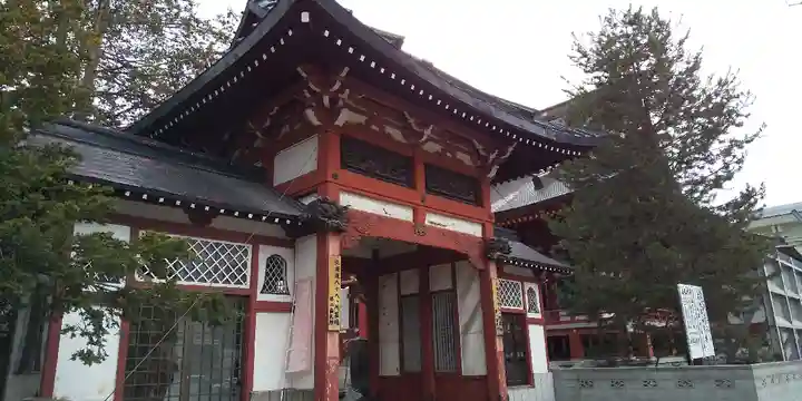 眞久寺の山門・神門