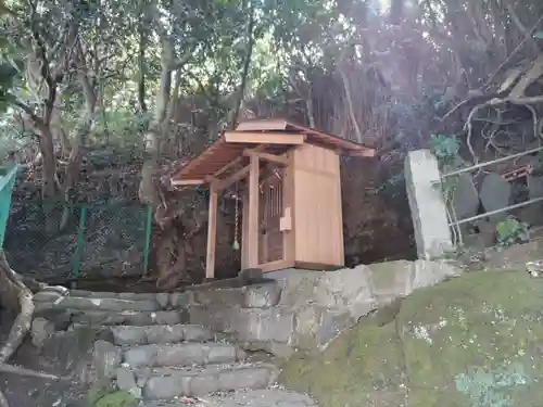 小動神社の末社