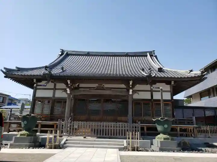 東円寺の本殿・本堂