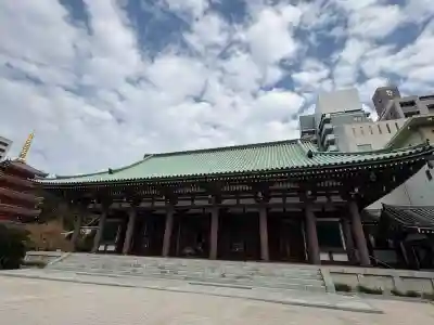 東長寺の本殿・本堂
