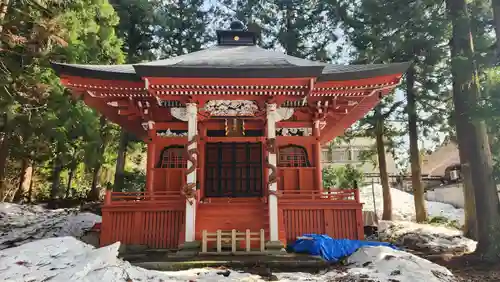 天地金神社（羽黒山神社前宮）(山形県)