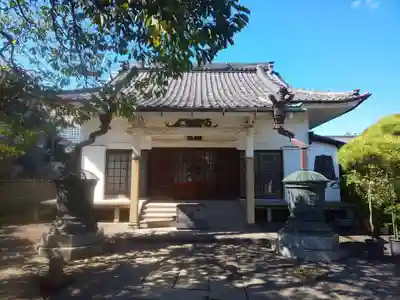 法善寺の本殿・本堂