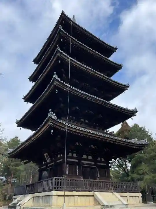 仁和寺の{uncategorized: "未分類", other: "その他", undefined: "問題あり", building: "その他建物", grave: "お墓", sacred_gate: "鳥居", guardian: "狛犬", statue: "像", buddha: "仏像", history: "歴史", nature: "自然", garden: "庭園", animal: "動物", pagoda: "塔", temizu: "手水舎", mountain_gate: "山門・神門", sanctuary: "本殿・本堂", subordinate: "末社・摂社", art: "芸術", scenery: "景色", jizo: "地蔵", ema: "絵馬", goshuin: "御朱印", omikuji: "おみくじ", items: "授与品その他", amulet: "お守り", goshuincho: "御朱印帳", eats: "食事", festival: "お祭り", votive_dance: "神楽", shichigosan: "七五三参", wedding: "結婚式", experience: "体験その他", initially: "初詣", around: "周辺", anti_infection: "感染症対策"}