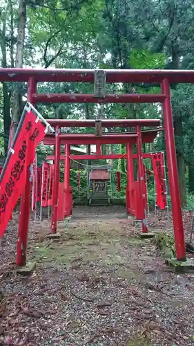 諏訪神社の末社