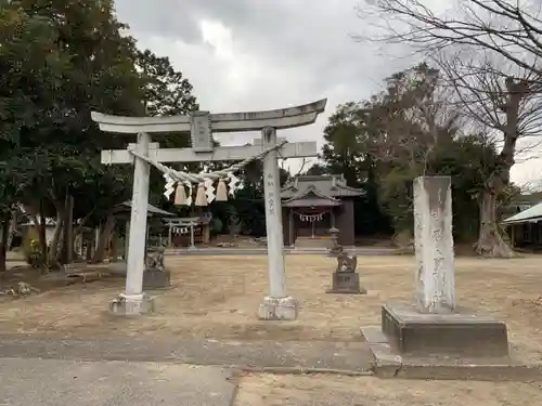 石上神社の鳥居