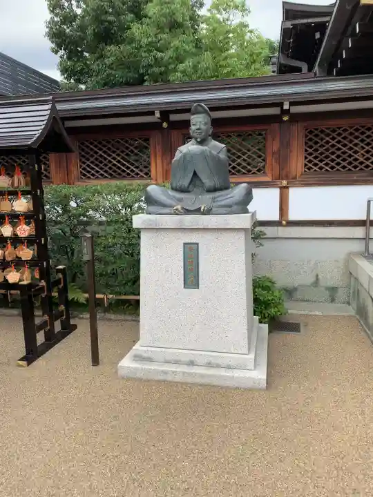 晴明神社の像