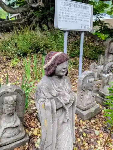 黄金龍神社（桂不動）(北海道)