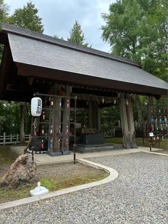 上川神社の手水舎