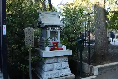 天沼弁天社（天沼八幡神社境外社）(東京都)