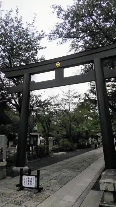 松陰神社の鳥居