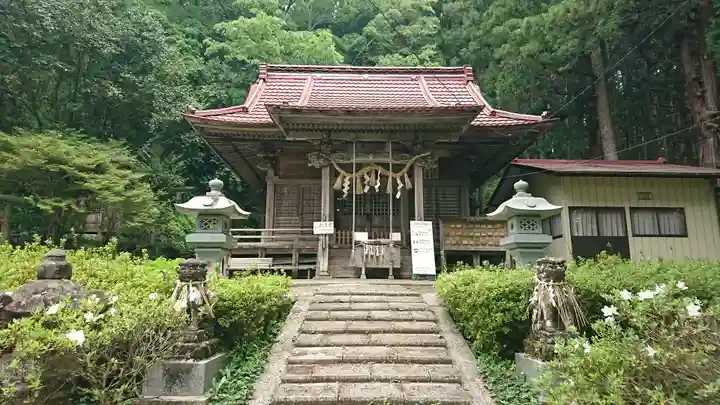 黒川神社の本殿・本堂