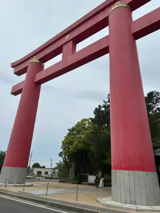 自凝島神社の{uncategorized: "未分類", other: "その他", undefined: "問題あり", building: "その他建物", grave: "お墓", sacred_gate: "鳥居", guardian: "狛犬", statue: "像", buddha: "仏像", history: "歴史", nature: "自然", garden: "庭園", animal: "動物", pagoda: "塔", temizu: "手水舎", mountain_gate: "山門・神門", sanctuary: "本殿・本堂", subordinate: "末社・摂社", art: "芸術", scenery: "景色", jizo: "地蔵", ema: "絵馬", goshuin: "御朱印", omikuji: "おみくじ", items: "授与品その他", amulet: "お守り", goshuincho: "御朱印帳", eats: "食事", festival: "お祭り", votive_dance: "神楽", shichigosan: "七五三参", wedding: "結婚式", experience: "体験その他", initially: "初詣", around: "周辺", anti_infection: "感染症対策"}