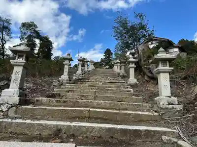 丹生神社（上丹生）(滋賀県)