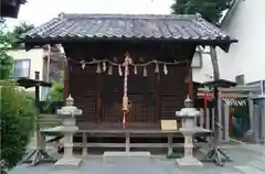 薬師神社の本殿