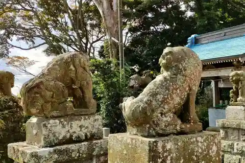 佐波波地祇神社の狛犬