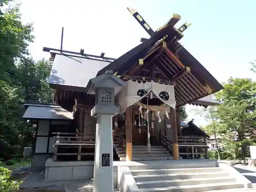 比布神社の本殿