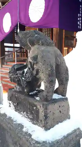 北海道神宮頓宮の狛犬