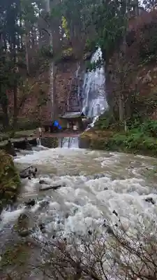出羽神社(出羽三山神社)~三神合祭殿~の周辺