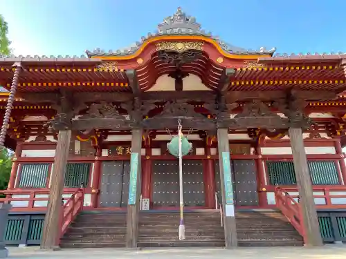 慈恩寺の本殿・本堂