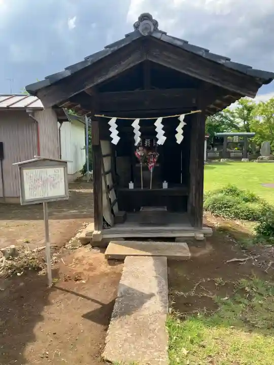境香取神社の{uncategorized: "未分類", other: "その他", undefined: "問題あり", building: "その他建物", grave: "お墓", sacred_gate: "鳥居", guardian: "狛犬", statue: "像", buddha: "仏像", history: "歴史", nature: "自然", garden: "庭園", animal: "動物", pagoda: "塔", temizu: "手水舎", mountain_gate: "山門・神門", sanctuary: "本殿・本堂", subordinate: "末社・摂社", art: "芸術", scenery: "景色", jizo: "地蔵", ema: "絵馬", goshuin: "御朱印", omikuji: "おみくじ", items: "授与品その他", amulet: "お守り", goshuincho: "御朱印帳", eats: "食事", festival: "お祭り", votive_dance: "神楽", shichigosan: "七五三参", wedding: "結婚式", experience: "体験その他", initially: "初詣", around: "周辺", anti_infection: "感染症対策"}