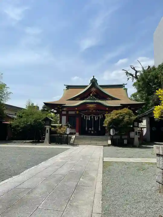 東神奈川熊野神社の{uncategorized: "未分類", other: "その他", undefined: "問題あり", building: "その他建物", grave: "お墓", sacred_gate: "鳥居", guardian: "狛犬", statue: "像", buddha: "仏像", history: "歴史", nature: "自然", garden: "庭園", animal: "動物", pagoda: "塔", temizu: "手水舎", mountain_gate: "山門・神門", sanctuary: "本殿・本堂", subordinate: "末社・摂社", art: "芸術", scenery: "景色", jizo: "地蔵", ema: "絵馬", goshuin: "御朱印", omikuji: "おみくじ", items: "授与品その他", amulet: "お守り", goshuincho: "御朱印帳", eats: "食事", festival: "お祭り", votive_dance: "神楽", shichigosan: "七五三参", wedding: "結婚式", experience: "体験その他", initially: "初詣", around: "周辺", anti_infection: "感染症対策"}