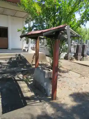 本照寺の手水舎