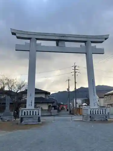 新宮八幡神社の鳥居