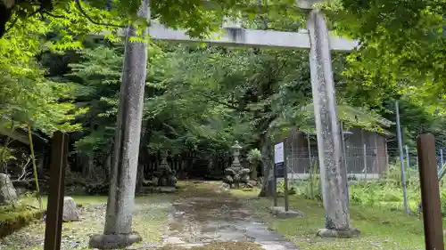 思子淵神社(滋賀県)
