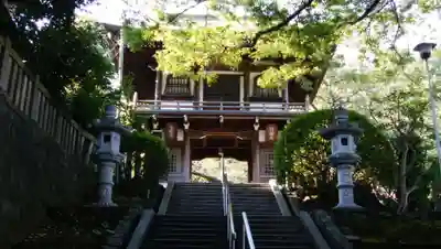 常照寺の山門・神門