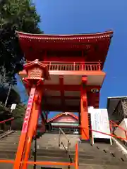 今山大師寺の山門