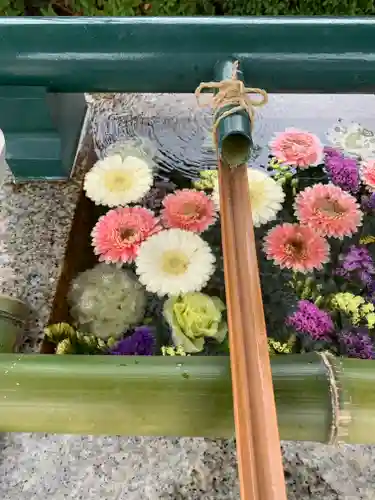 伊和志津神社の手水舎
