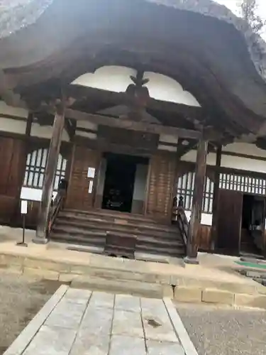 常楽寺の本殿・本堂