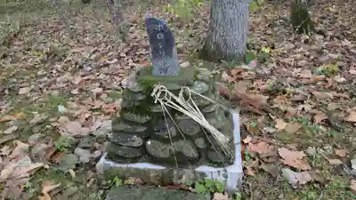 上札内神社の末社・摂社
