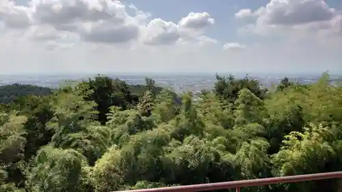 新田神社の景色