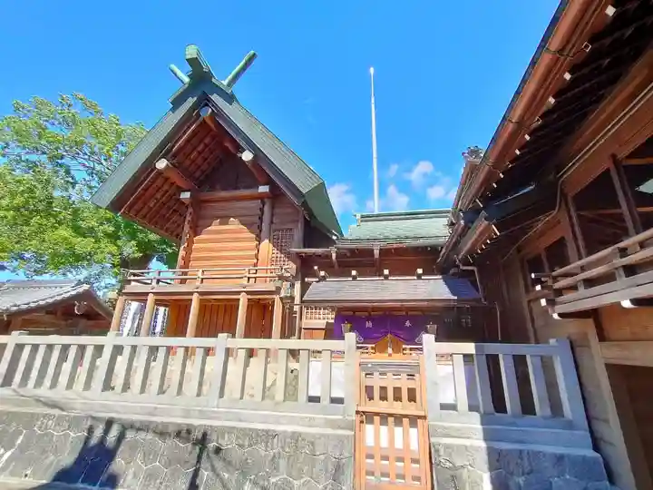 千代保稲荷神社の本殿・本堂