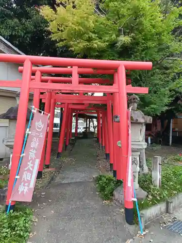 稲荷神社の鳥居
