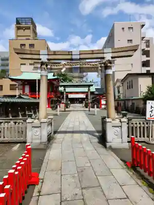 鷲神社の{uncategorized: "未分類", other: "その他", undefined: "問題あり", building: "その他建物", grave: "お墓", sacred_gate: "鳥居", guardian: "狛犬", statue: "像", buddha: "仏像", history: "歴史", nature: "自然", garden: "庭園", animal: "動物", pagoda: "塔", temizu: "手水舎", mountain_gate: "山門・神門", sanctuary: "本殿・本堂", subordinate: "末社・摂社", art: "芸術", scenery: "景色", jizo: "地蔵", ema: "絵馬", goshuin: "御朱印", omikuji: "おみくじ", items: "授与品その他", amulet: "お守り", goshuincho: "御朱印帳", eats: "食事", festival: "お祭り", votive_dance: "神楽", shichigosan: "七五三参", wedding: "結婚式", experience: "体験その他", initially: "初詣", around: "周辺", anti_infection: "感染症対策"}