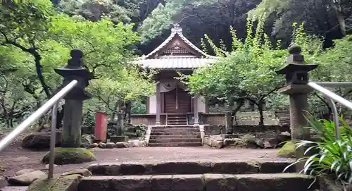 実相寺の末社