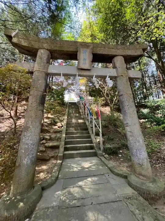 滑川神社 - 仕事と子どもの守り神(福島県)