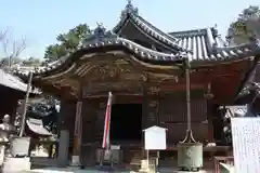 長寿院の本殿