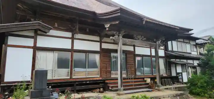 明源寺の本殿・本堂